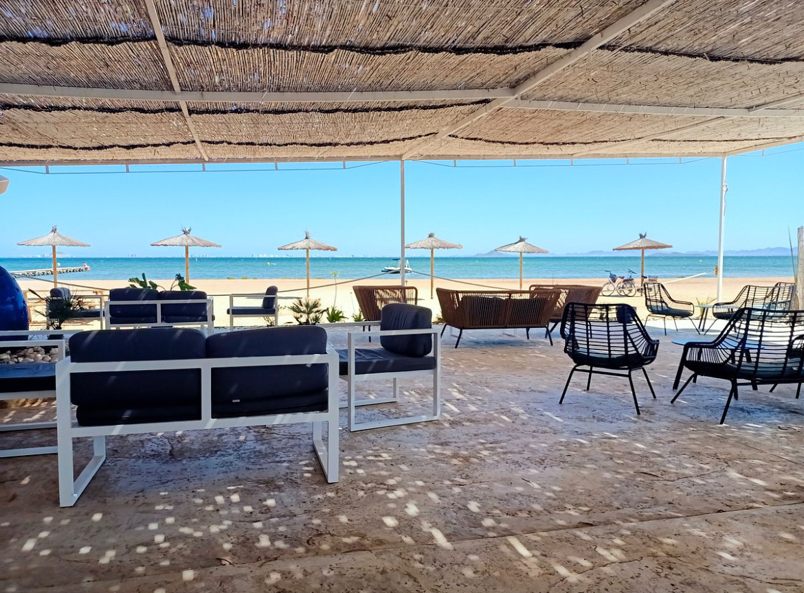 Los Alcázares + Kinita Beach Bar